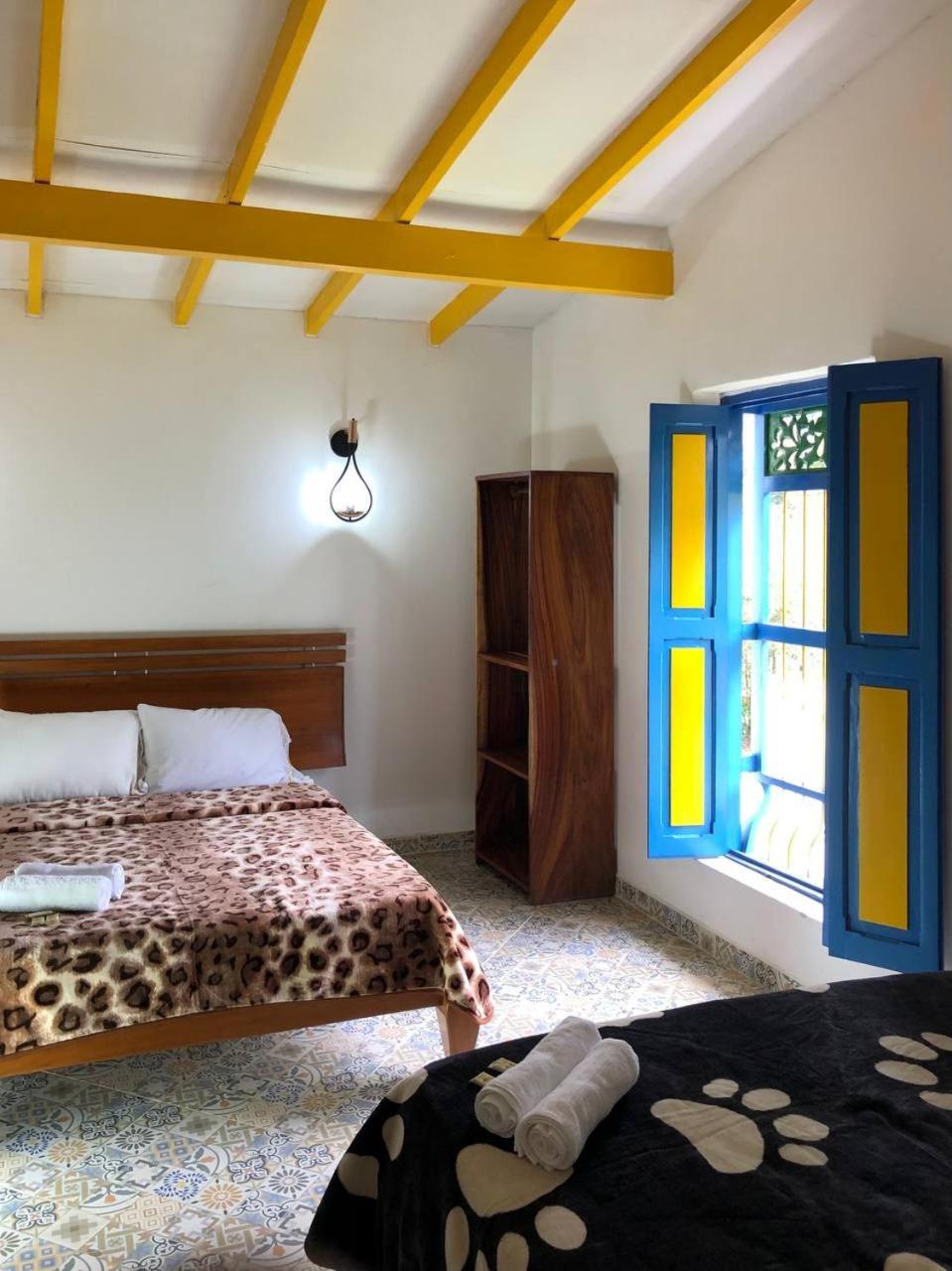 Alegria Hostel Boutique Гуатапе Номер фото